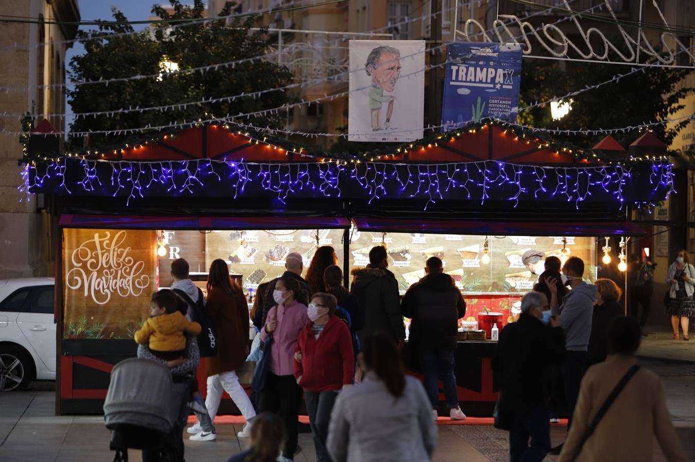 El arranque del mercado navideño de Córdoba en Las Tendillas, en imágenes