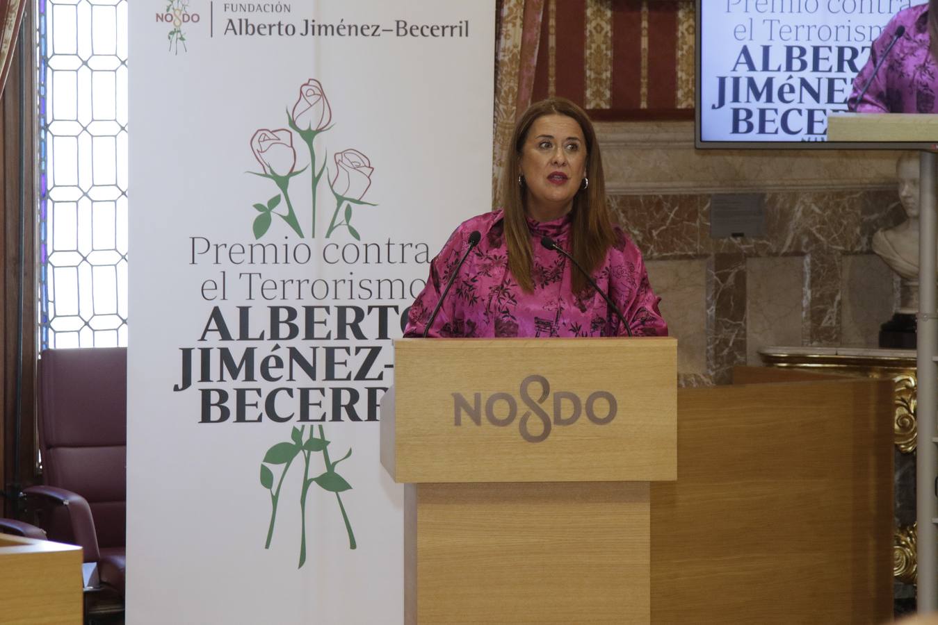 Soledad Becerril recibe el VII Premio contra el Terrorismo Alberto Jiménez-Becerril