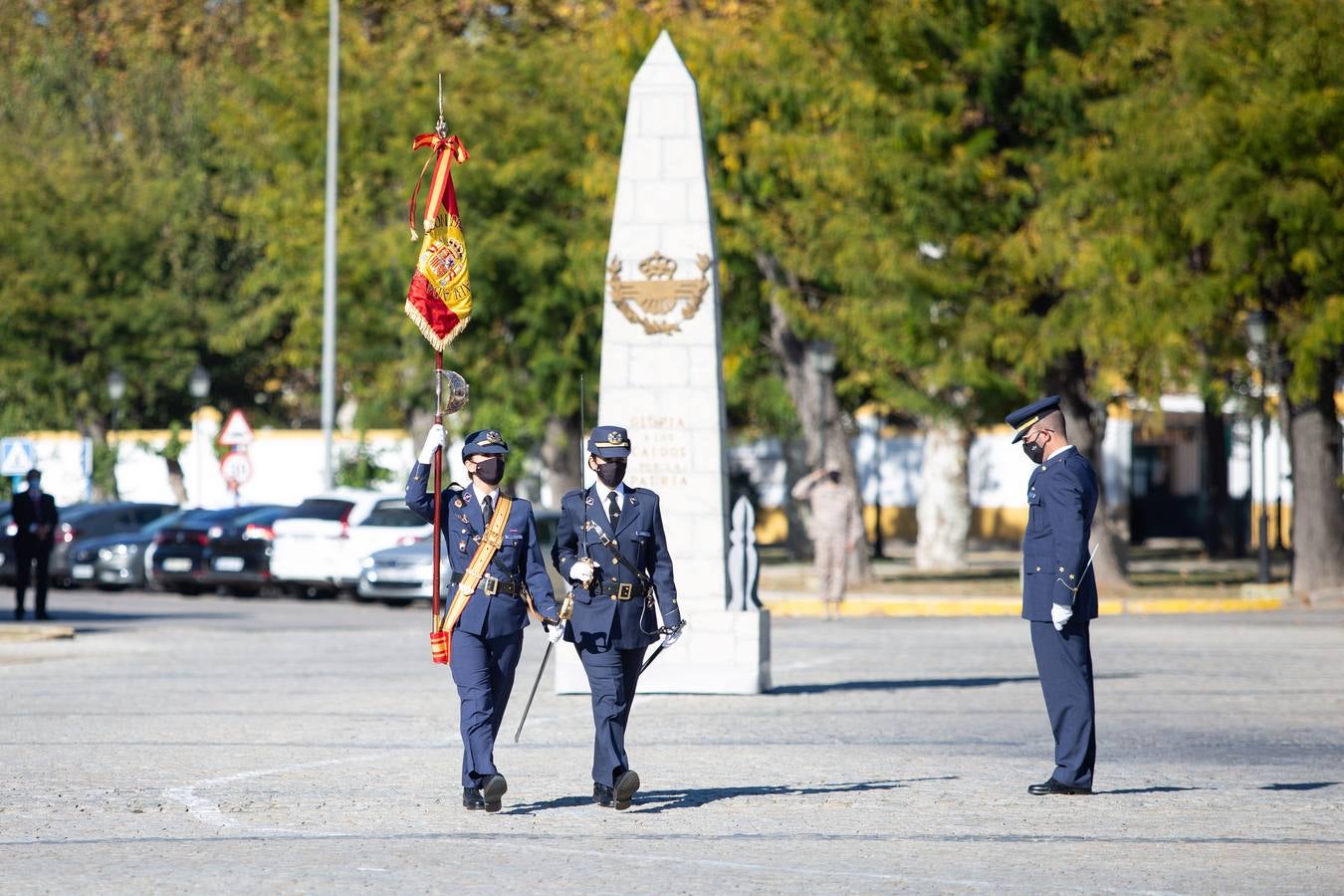 Margarita Robles destaca el papel «esencial» de Tablada en la historia del Ejército del Aire