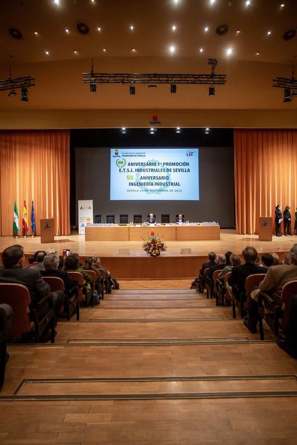 Connmemoración del 50 aniversario de la primera promoción de la Escuela Técnica Superior de Ingenieros Industriales  de Sevilla, en imágenes