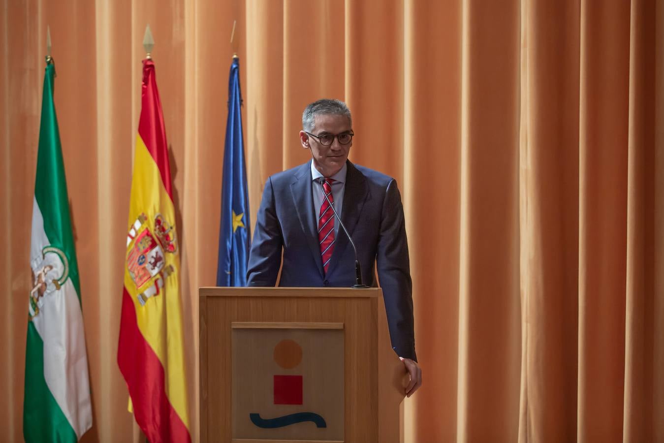 Connmemoración del 50 aniversario de la primera promoción de la Escuela Técnica Superior de Ingenieros Industriales  de Sevilla, en imágenes