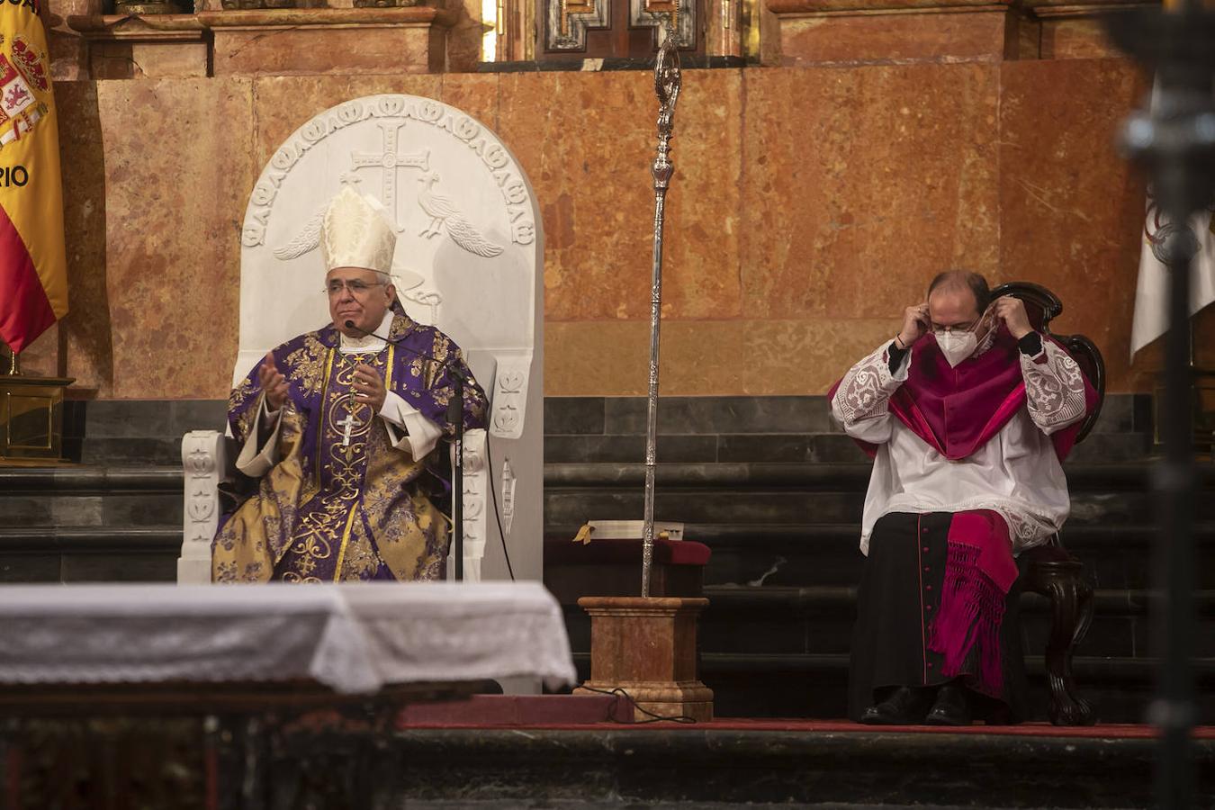 El funeral de Manuel Nieto Cumplido en la Catedral de Córdoba, en imágenes