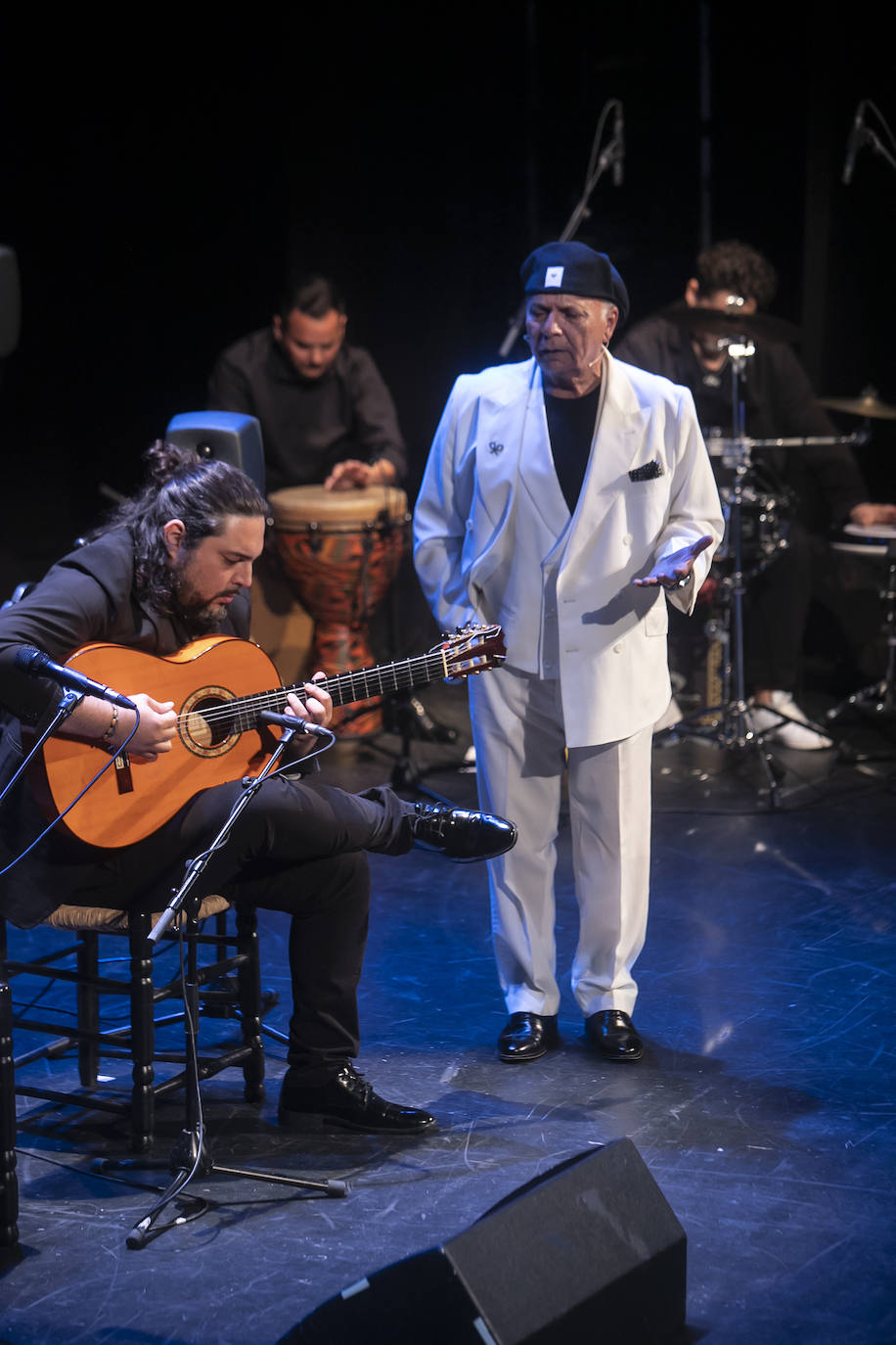 El concierto del Pele en el Gran Teatro de Córdoba, en imágenes