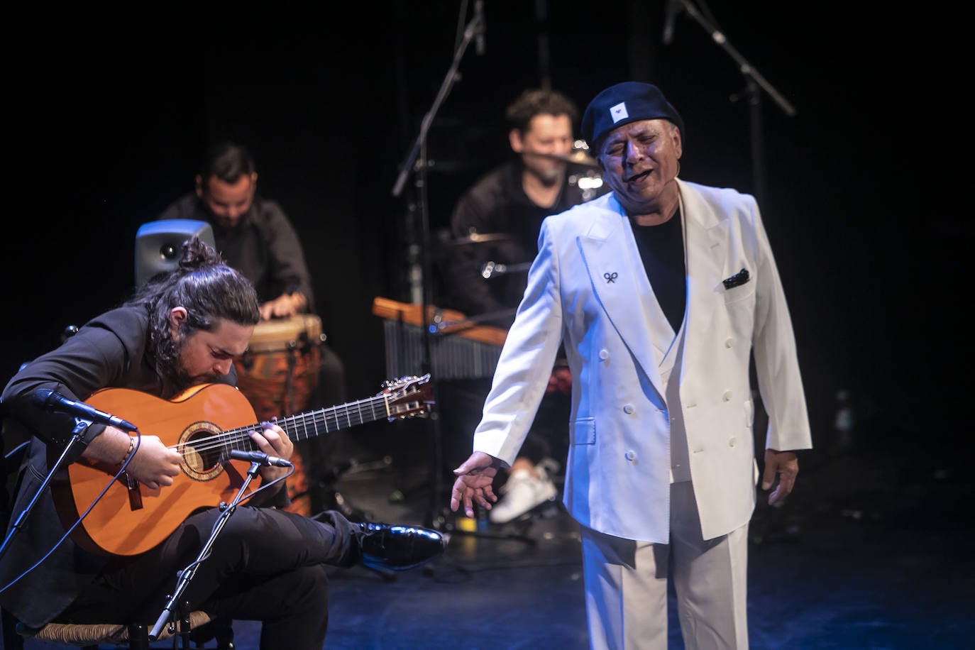 El concierto del Pele en el Gran Teatro de Córdoba, en imágenes