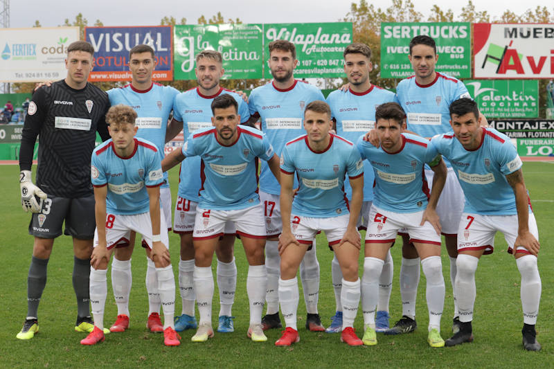 La decepción en el Córdoba CF tras caer ante el Villanovense, en imágenes