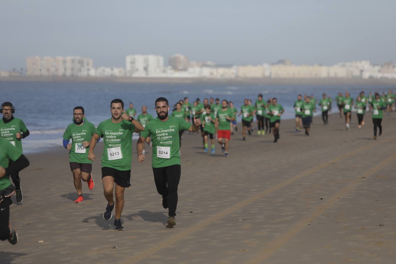 Fotos: VII Carrera Contra el Cáncer en Cádiz