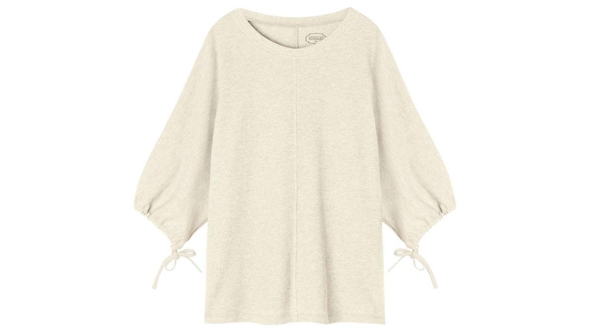 Intimissimi - Básicos para renovar el armario en el Black Friday. Jersey de punto con lazada y mangas abullonadas, de Intimissimi. Precio: C.P.V.