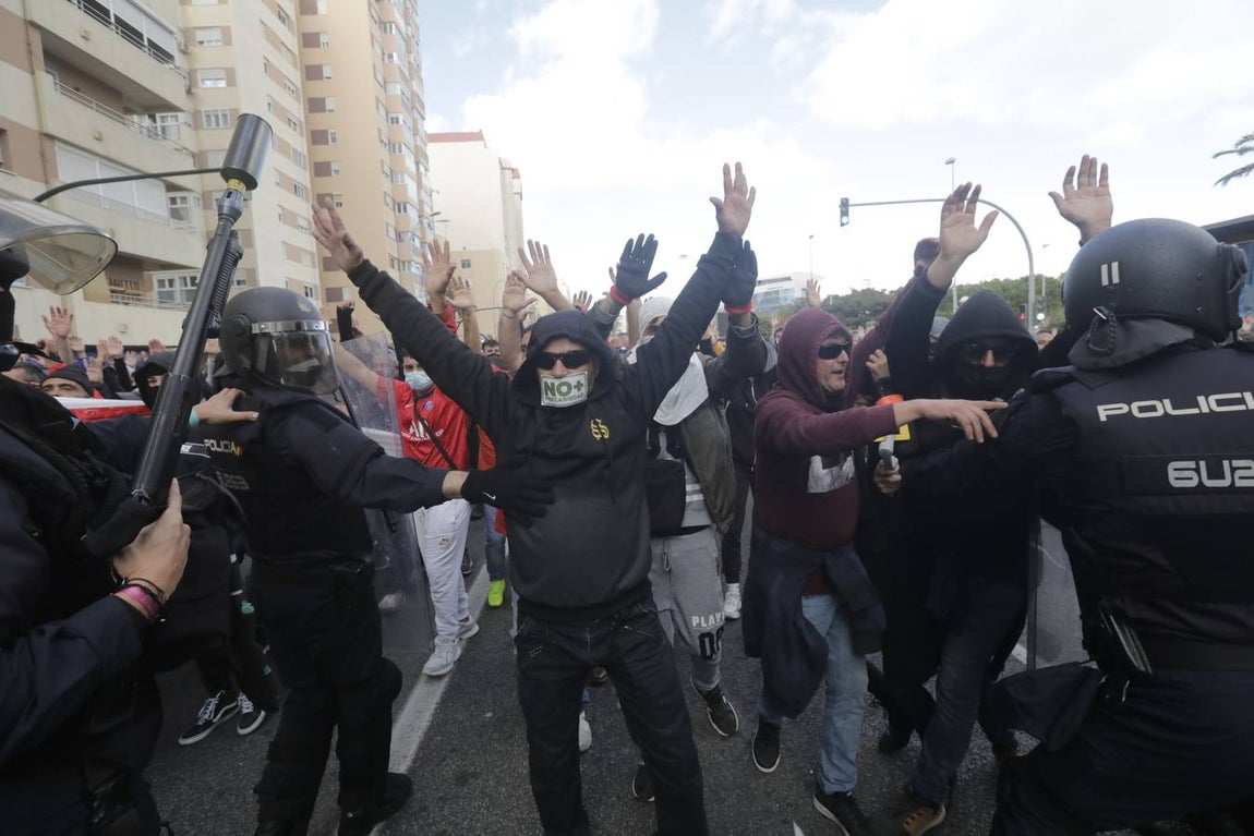 FOTOS: Huelga del Metal el 23-N, un día muy triste para Cádiz y su Bahía