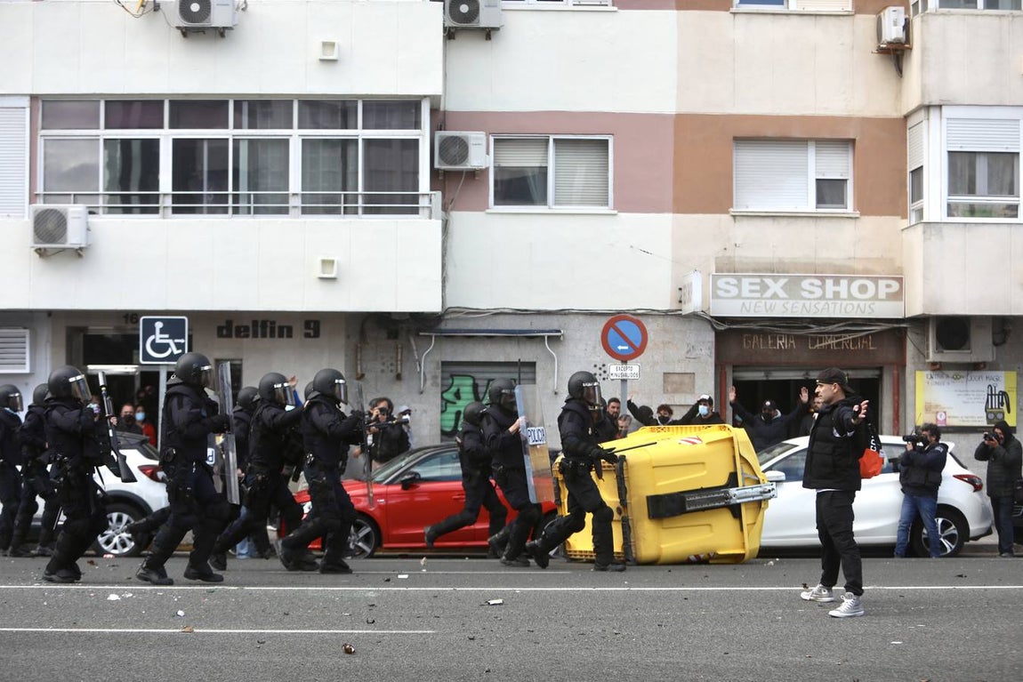 FOTOS: Huelga del Metal el 23-N, un día muy triste para Cádiz y su Bahía