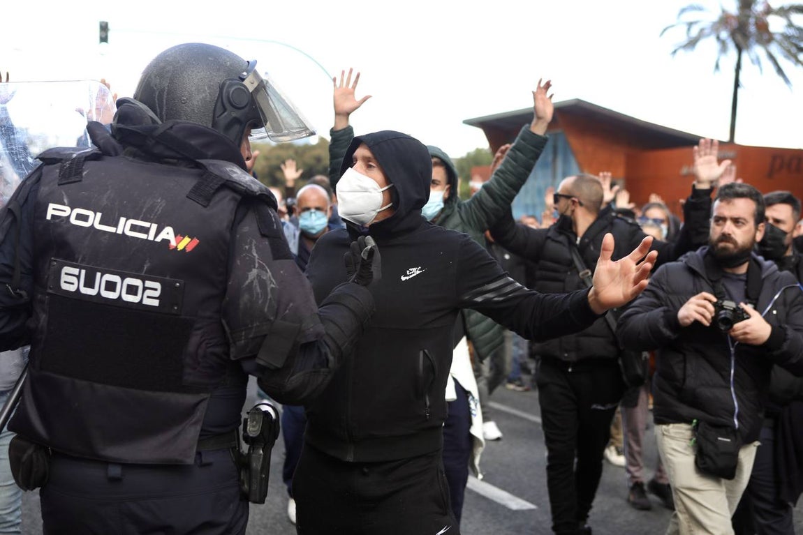 FOTOS: Huelga del Metal el 23-N, un día muy triste para Cádiz y su Bahía