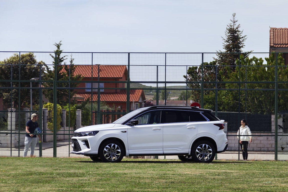 SWM llega a España con su oferta de SUV diseñados en Italia, desde 19.995 euros