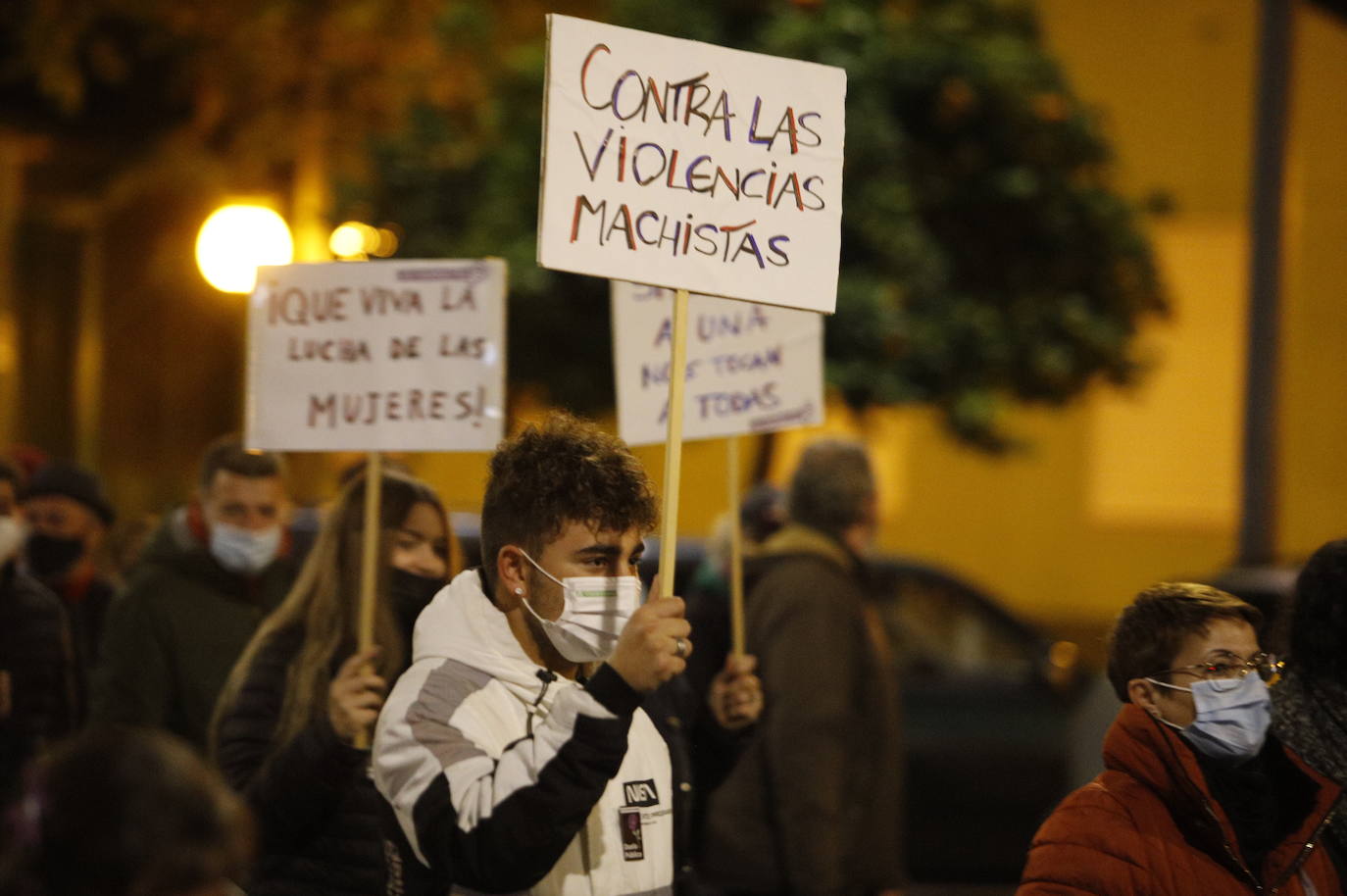 La manifestación contra la violencia machista en Córdoba, en imágenes