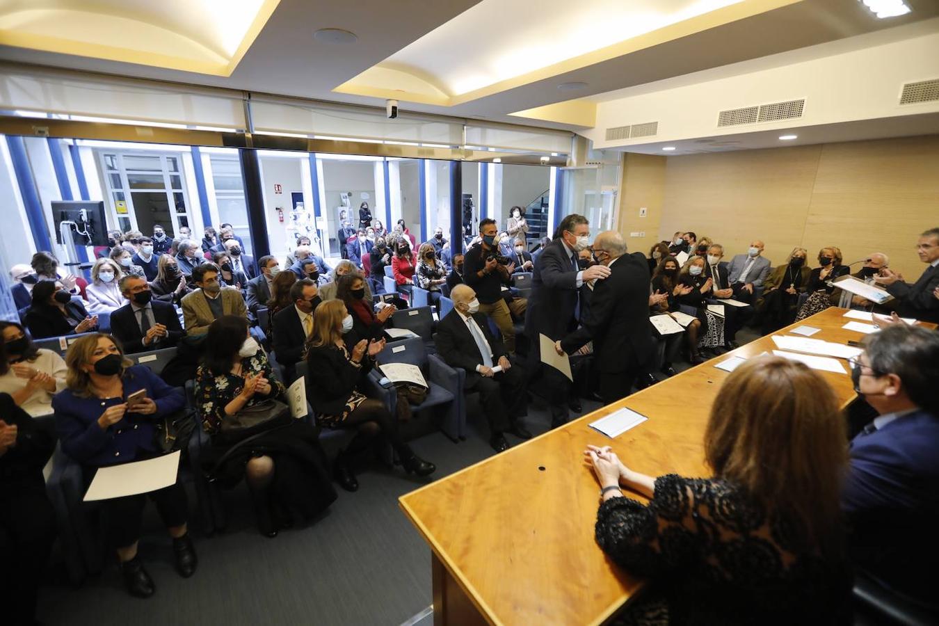 El homenaje a los abogados más veteranos de Córdoba, en imágenes