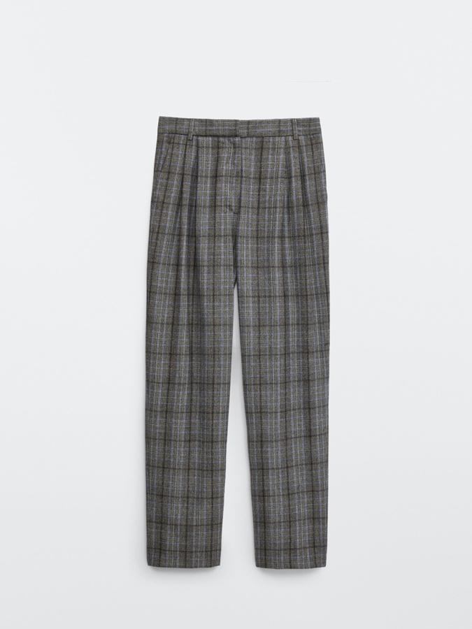 Massimo Dutti - Ideas elegantes para las cenas navideñas. Pantalón chino de cuadros, de Massimo Dutti. Precio: 69,95€.