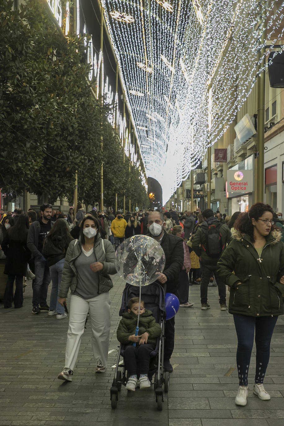 El ambiente de Navidad en Córdoba, en imágenes