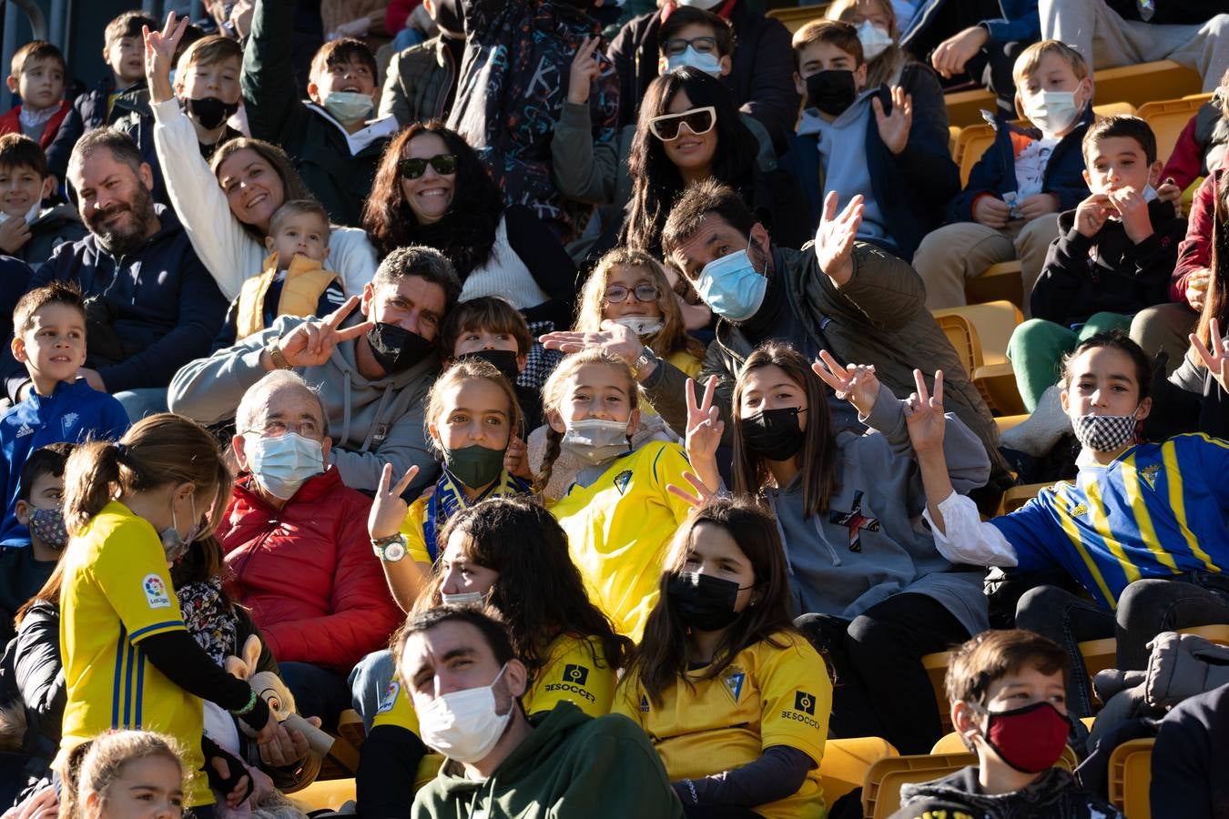 Fotos: El tradicional partido de los Reyes Magos en el estadio del Cádiz CF