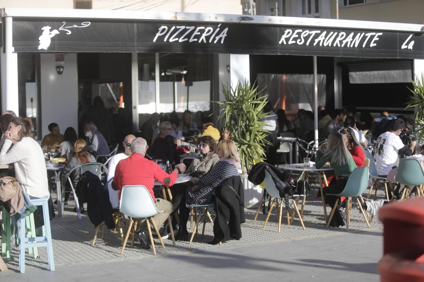 Fotos: Ambiente en Cádiz el Día de la Constitución