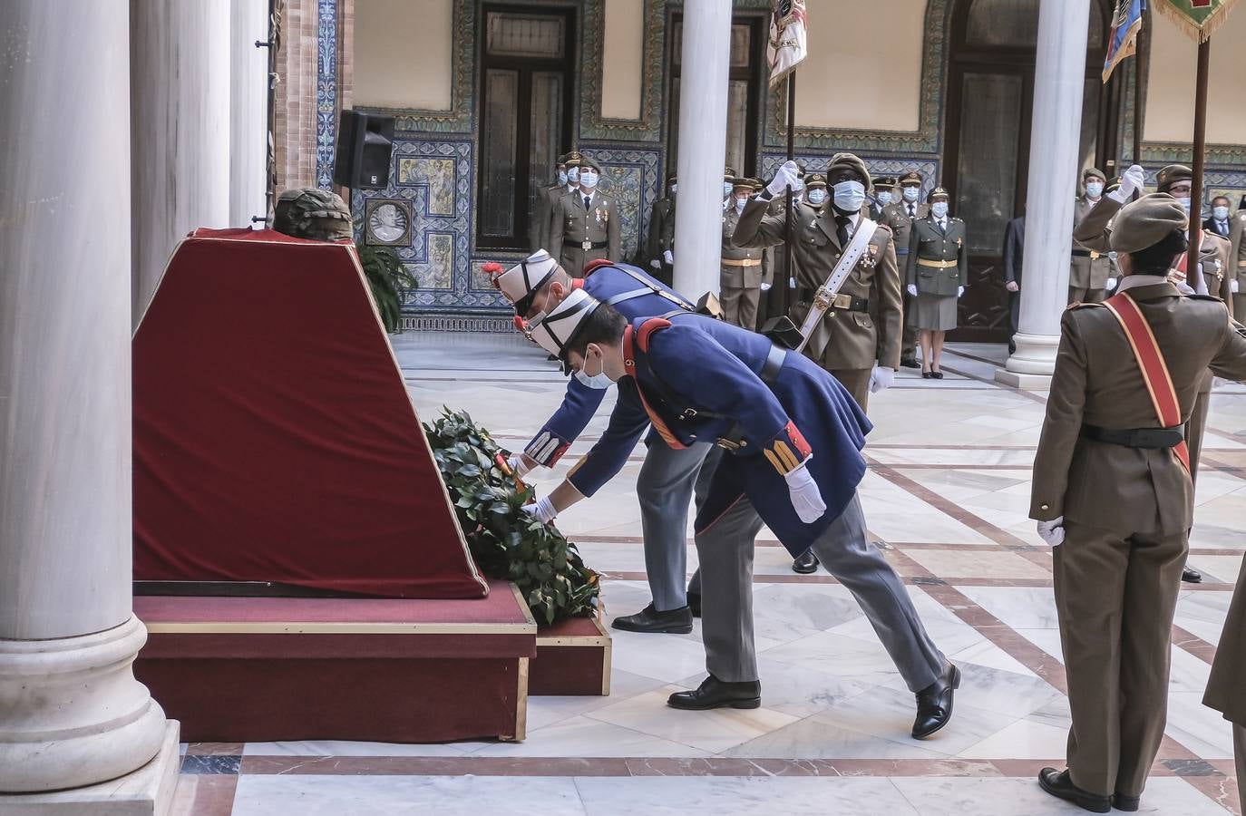 Acto castrense en la Capitanía General en honor a la Inmaculada. J.M. SERRANO