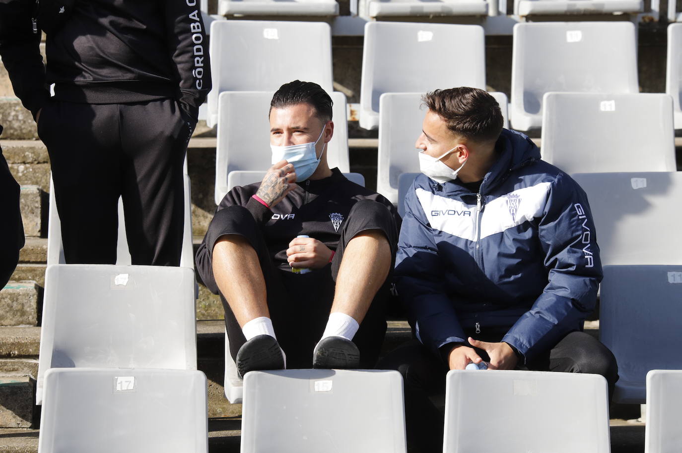 El partido del Córdoba B y el Recreativo de Huelva, en imágenes