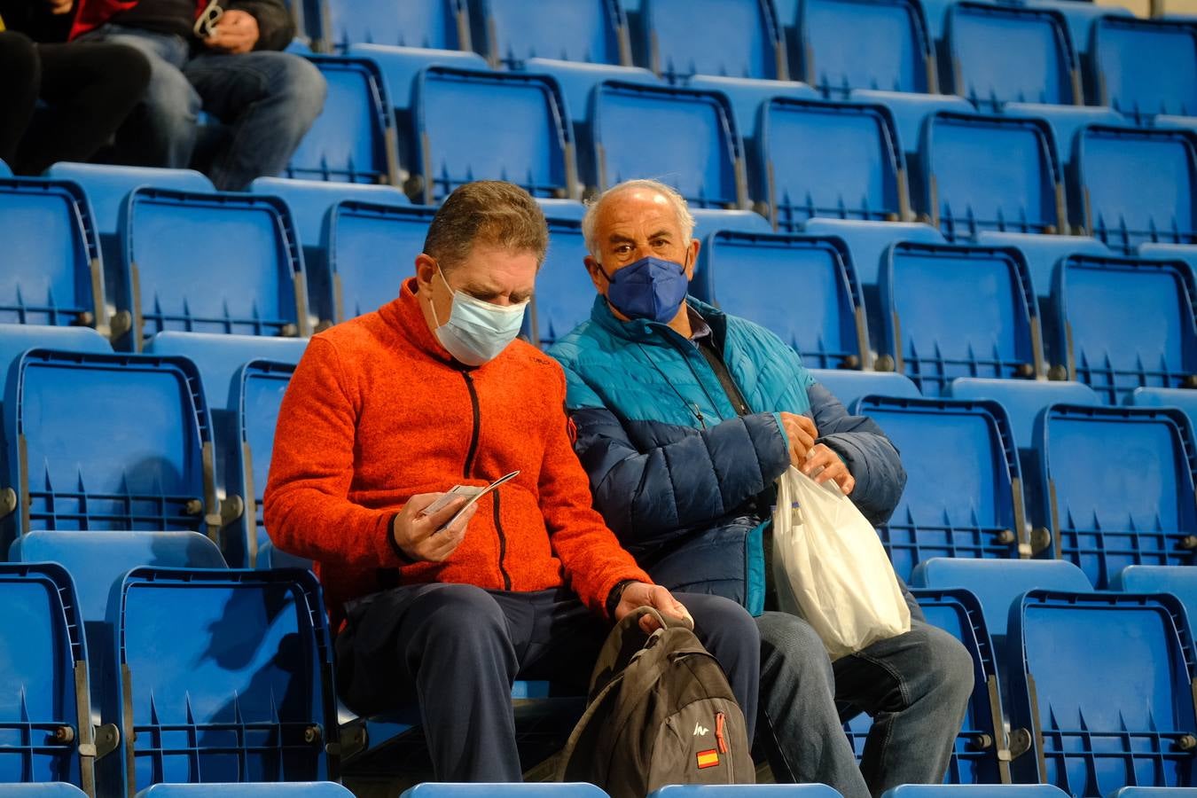 FOTOS: Búscate en el Cádiz CF-Granada disputado en el antiguo Carranza