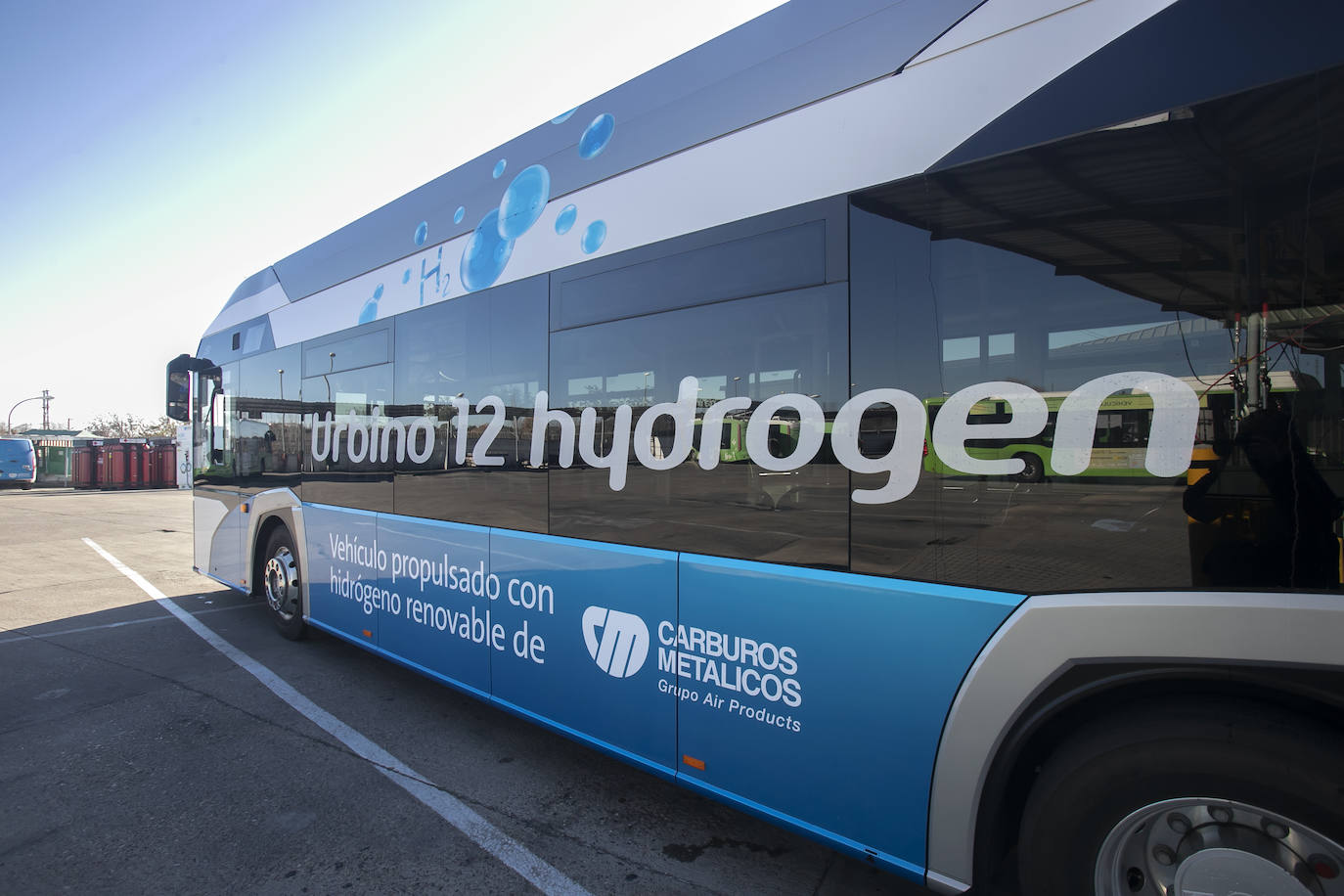 El nuevo autobús de hidrógeno de Córdoba, en imágenes