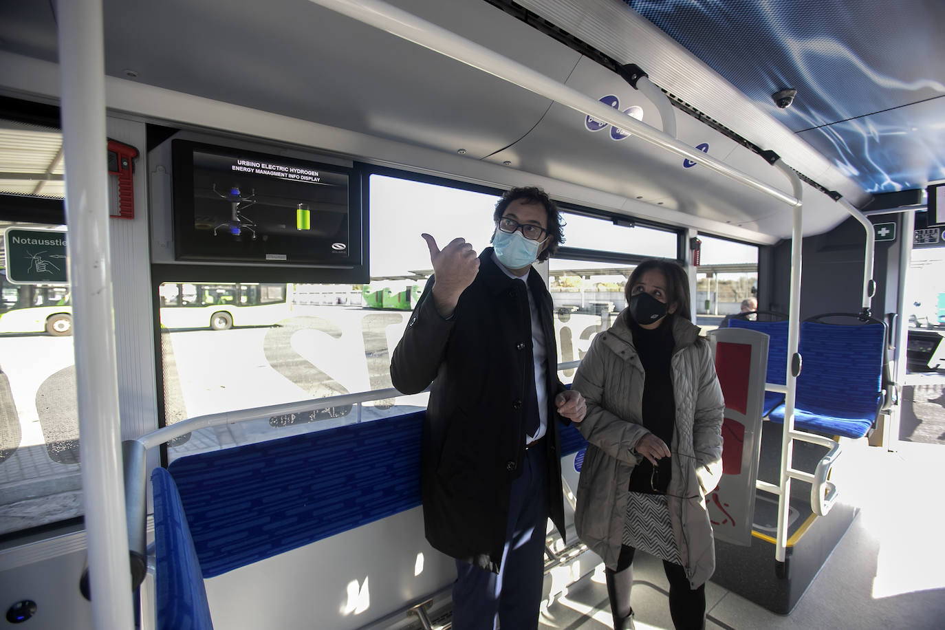 El nuevo autobús de hidrógeno de Córdoba, en imágenes