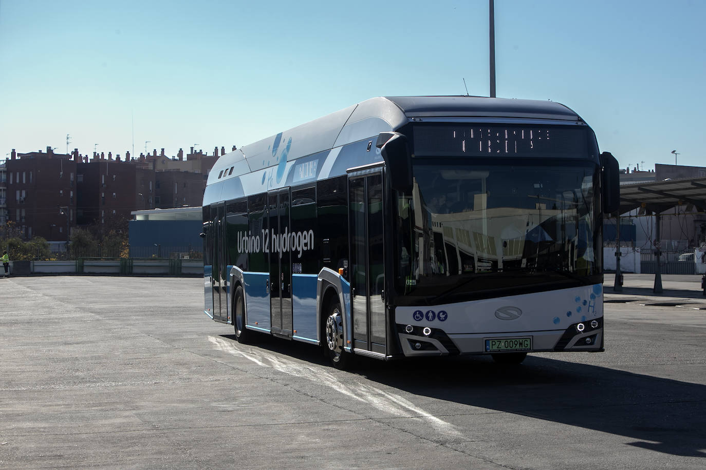 El nuevo autobús de hidrógeno de Córdoba, en imágenes