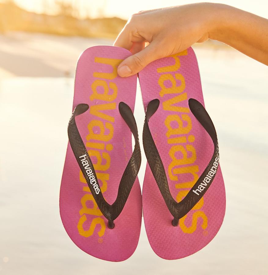 Para un baño seguro. En época de contagios es importante contar con unas chanclas, especialmente en baños agenos... En Havaianas encontrarás una inmensa variedad de colores y temáticas. ¡Tiene creada la chancla perfecta para todo tipo de personalidades! Lo puedes encontrar en havaianas-store.com/es.