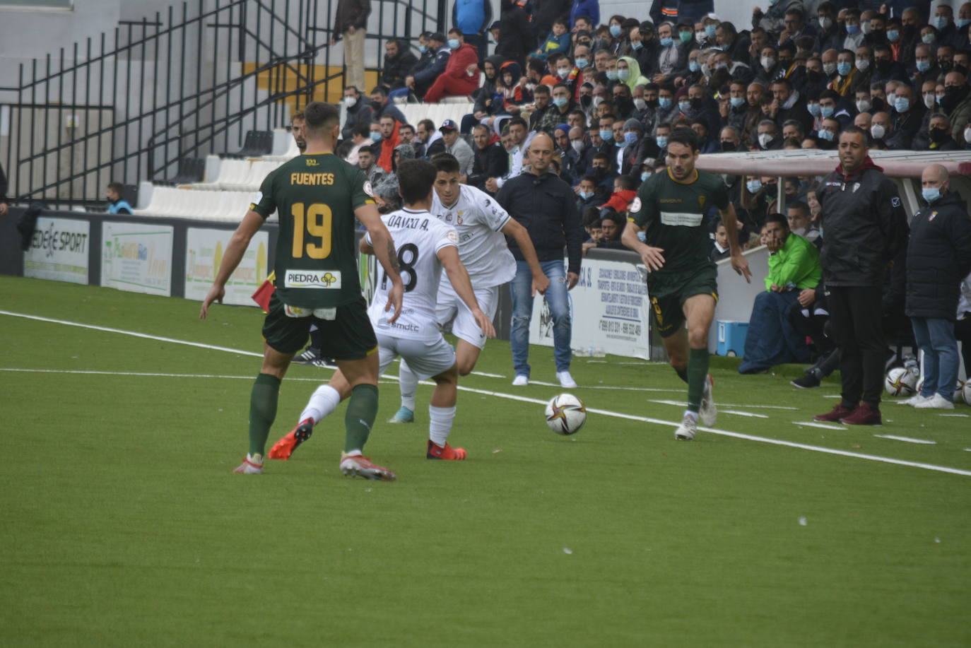 El partido del Córdoba CF contra el Ceuta, en imágenes