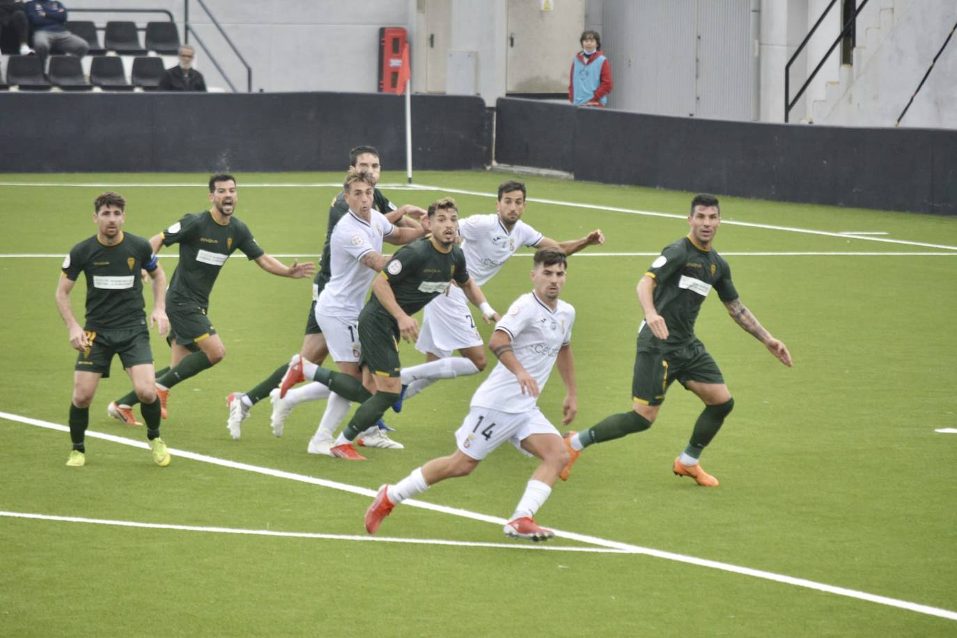 El partido del Córdoba CF contra el Ceuta, en imágenes