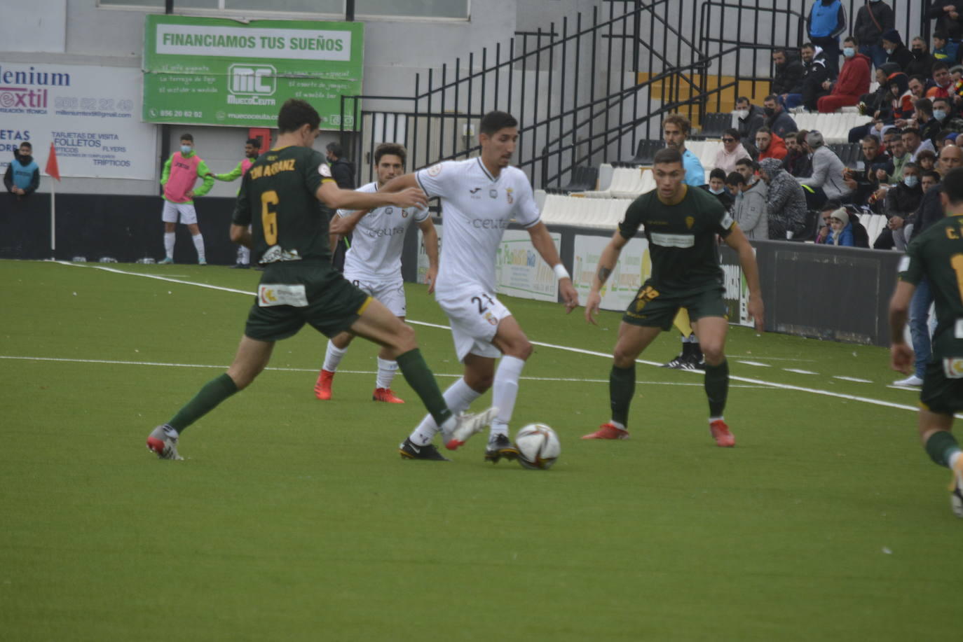 El partido del Córdoba CF contra el Ceuta, en imágenes