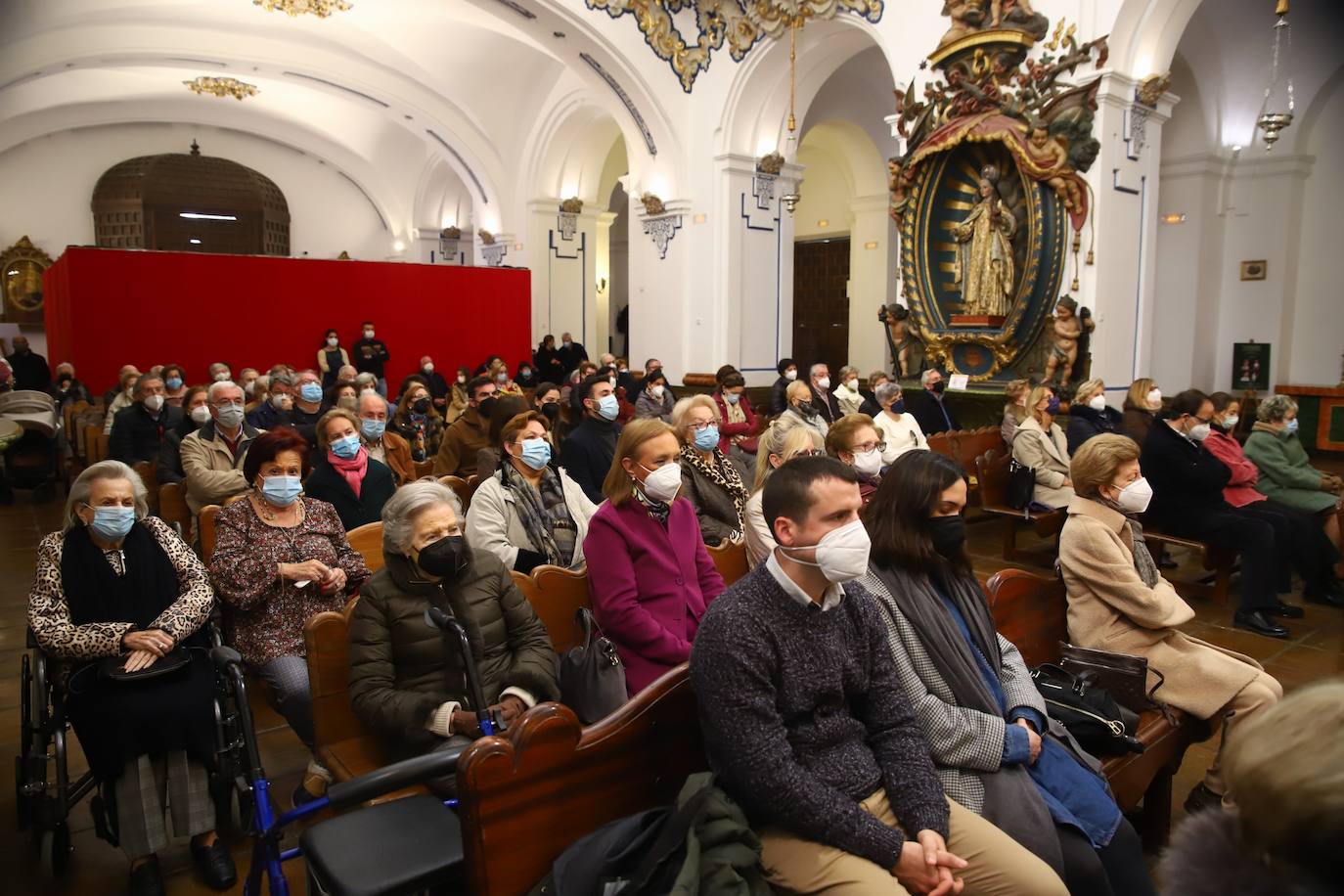 La misa de despedida de la Quinta Angustia a los militares, en imágenes