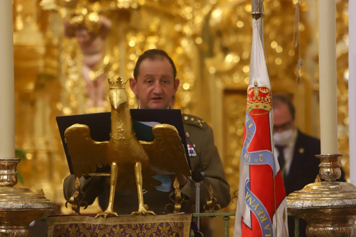 La misa de despedida de la Quinta Angustia a los militares, en imágenes