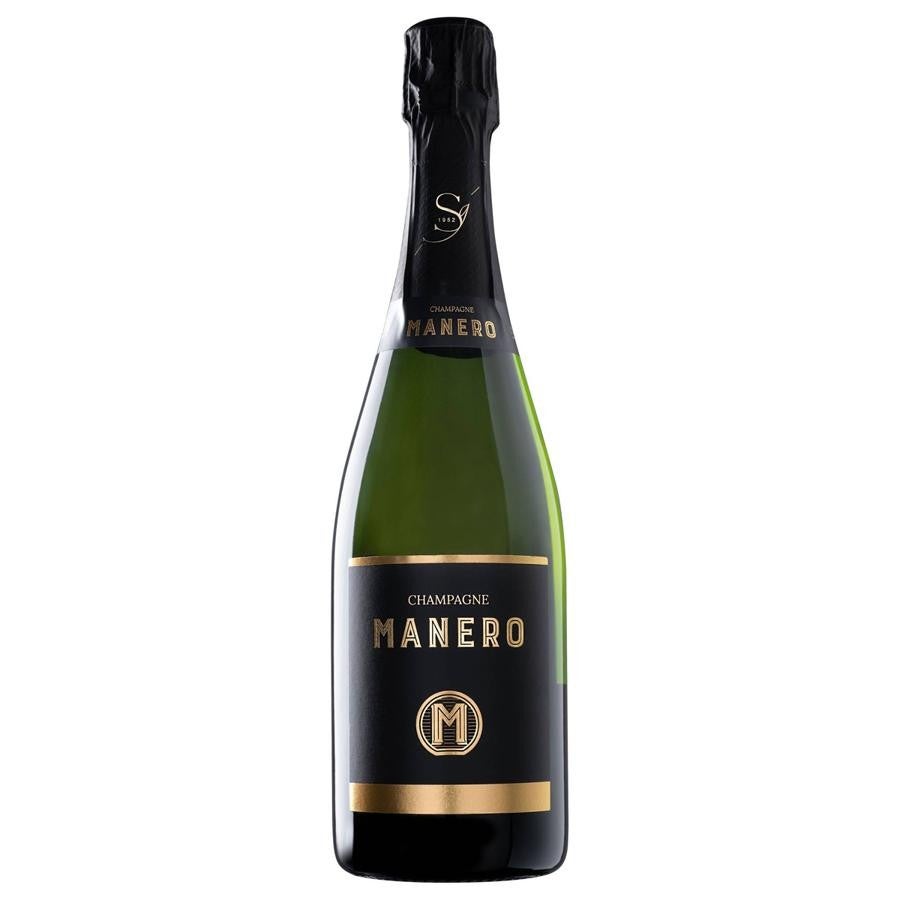 Champagne Manero. La marca de productos gourmet propia del bar boutique de moda en Alicante y Madrid amplía su catálogo con, entre otras novedades, un Champagne “blanc de noirs” muy especial. Elaborado a partes iguales de Pinot Noir y Meunier, esta cuvée surge de las uvas de la cosecha de 2014 completadas con 1/3 de vinos de reserva. La mezcla de las dos proporciones equivalentes de uva tintas dan a este champán una nariz generosa y elegante de aromas tostados que deja salir alguna nota de frutos rojos. En boca es potente, pleno y suavemente especiado al final. Precio: 39 euros