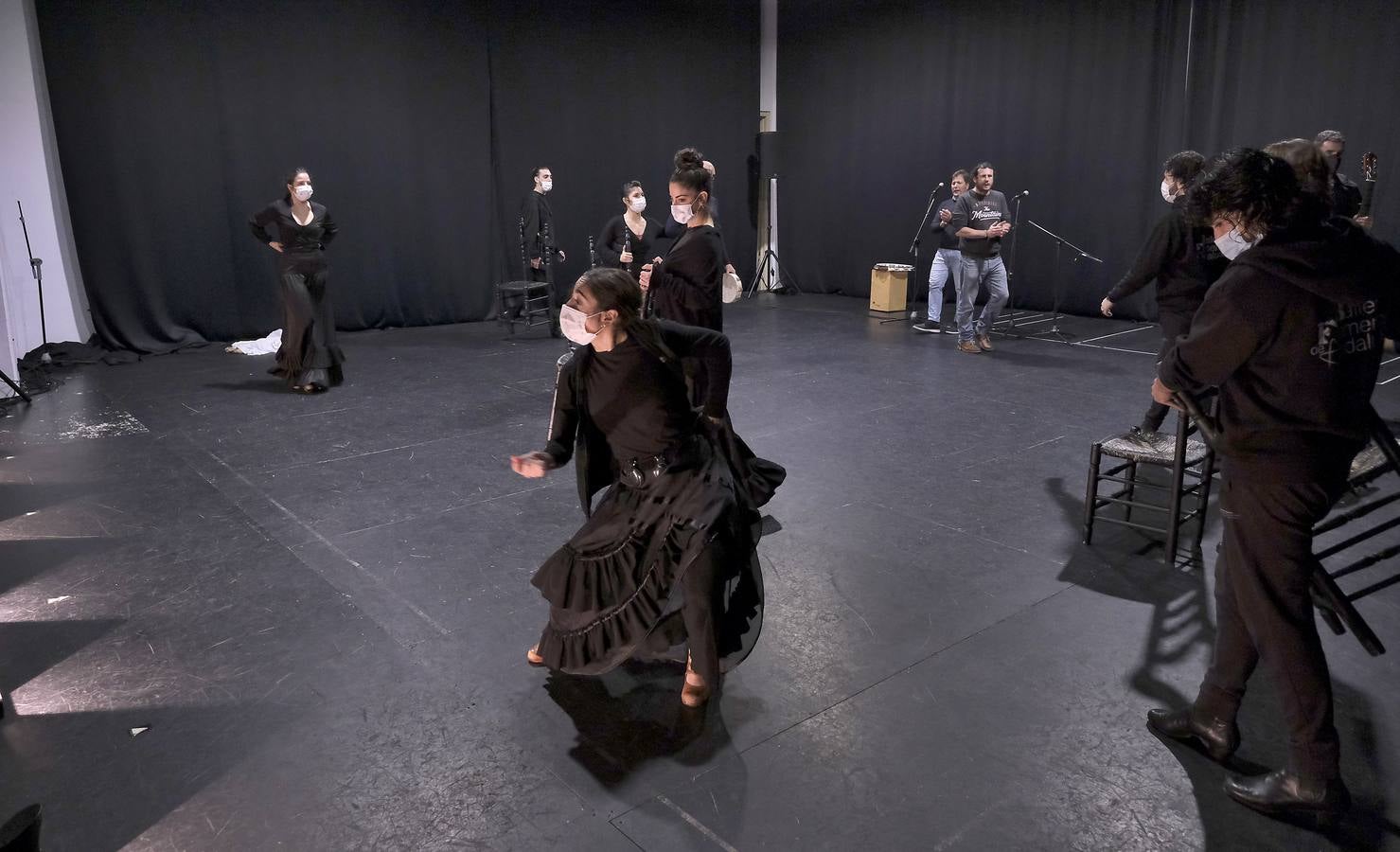 Jornada de puertas abiertas del Ballet Flamenco de Andalucía para los alumnos del conservatorio. J.M. SERRANO