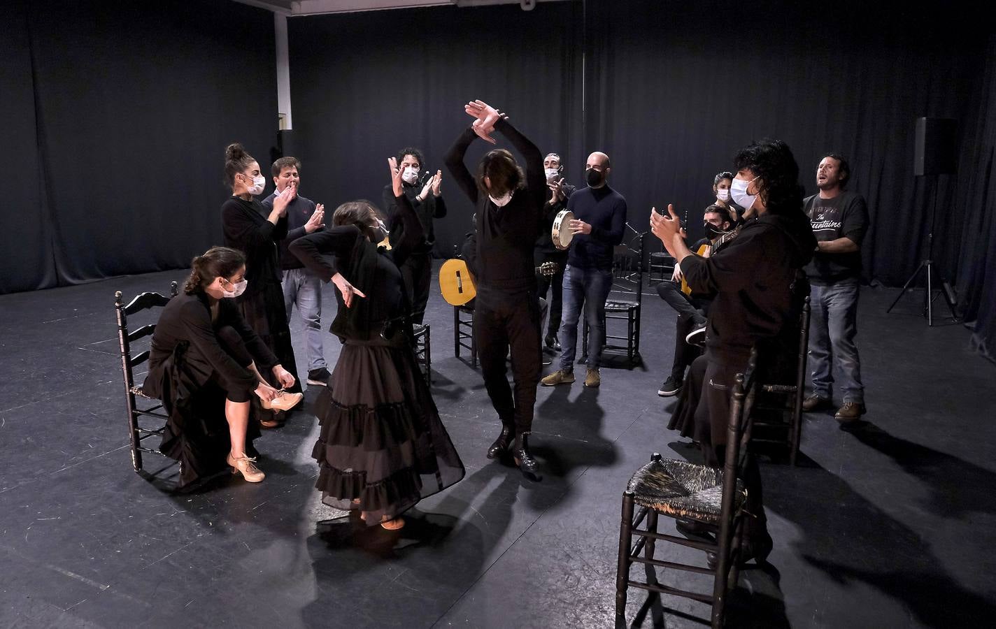 Jornada de puertas abiertas del Ballet Flamenco de Andalucía para los alumnos del conservatorio. J.M. SERRANO