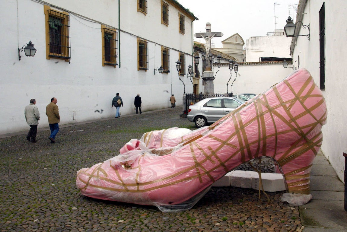 Un paseo por la historia y estética del Cristo de los Faroles de Córdoba, en imágenes