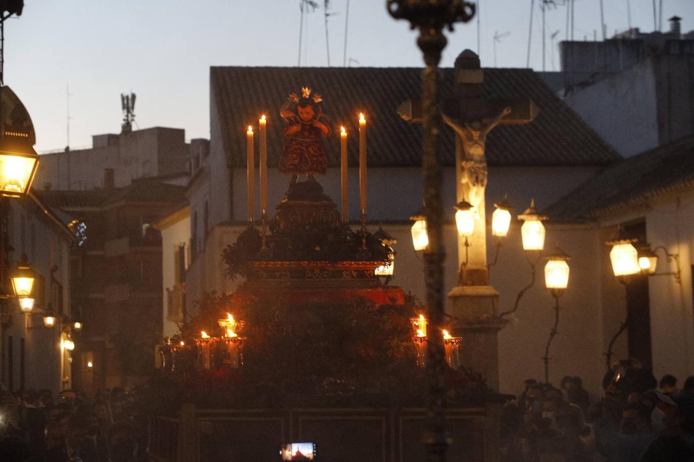 La procesión del Pastorcillo Divino en Córdoba, en imágenes