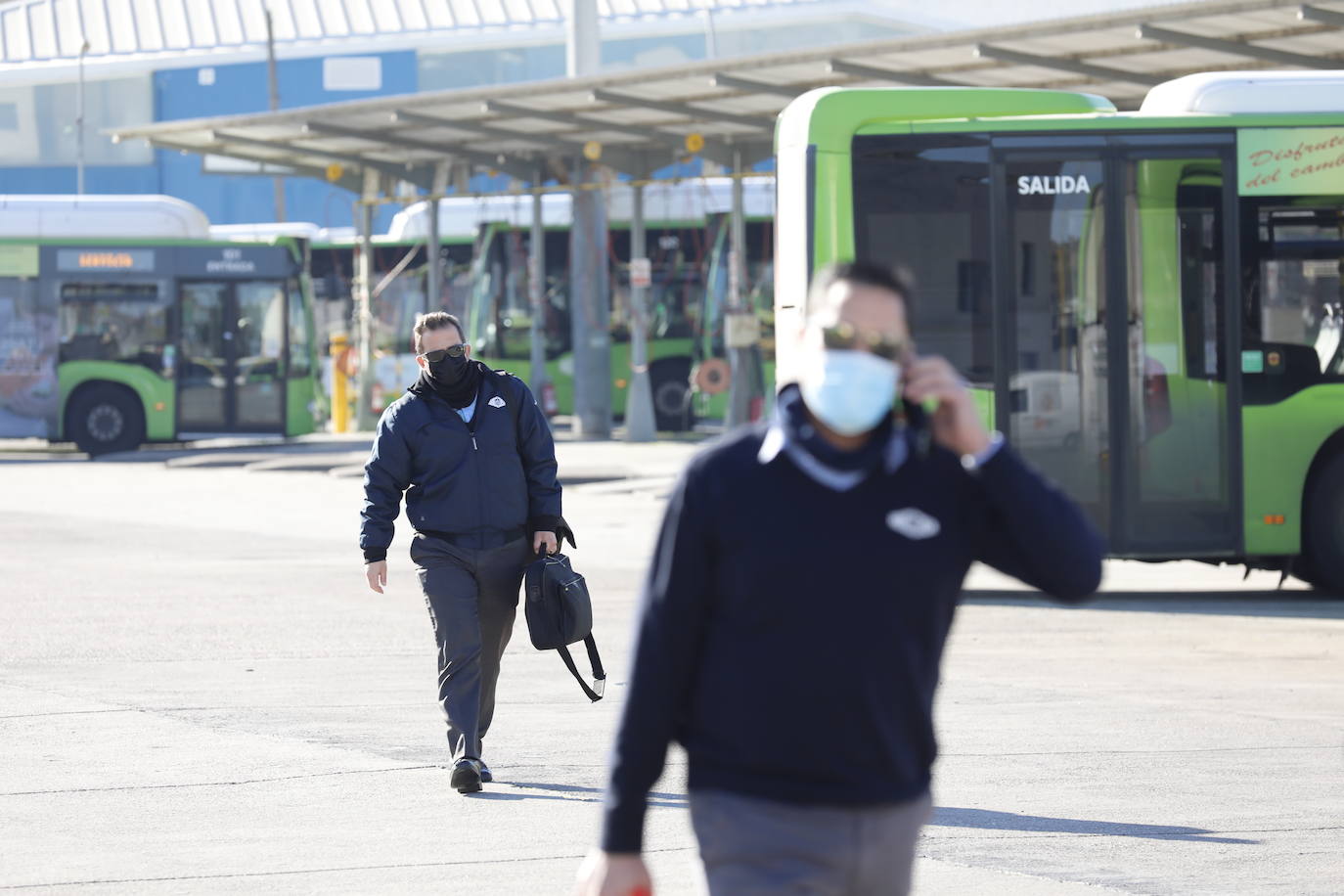 La huelga de Aucorsa en Córdoba, en imágenes