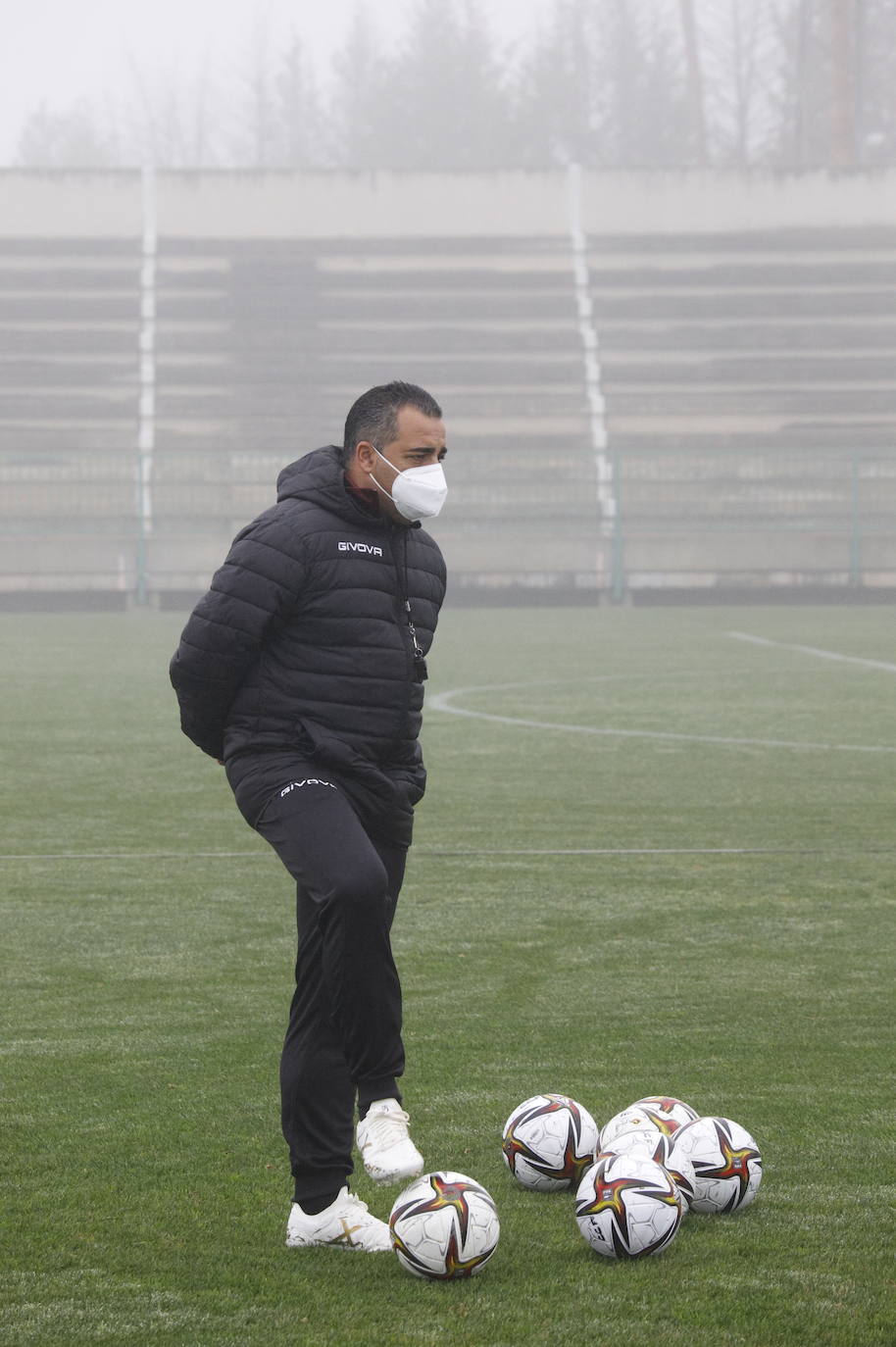El primer entrenamiento del Córdoba CF en 2022, en imágenes