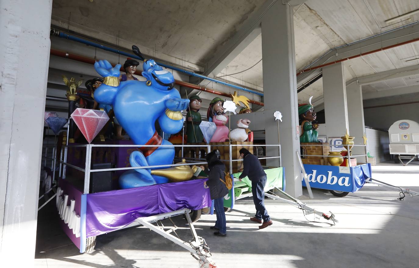 Los preparativos de la Cabalgata de Reyes Magos en Córdoba, en imágenes