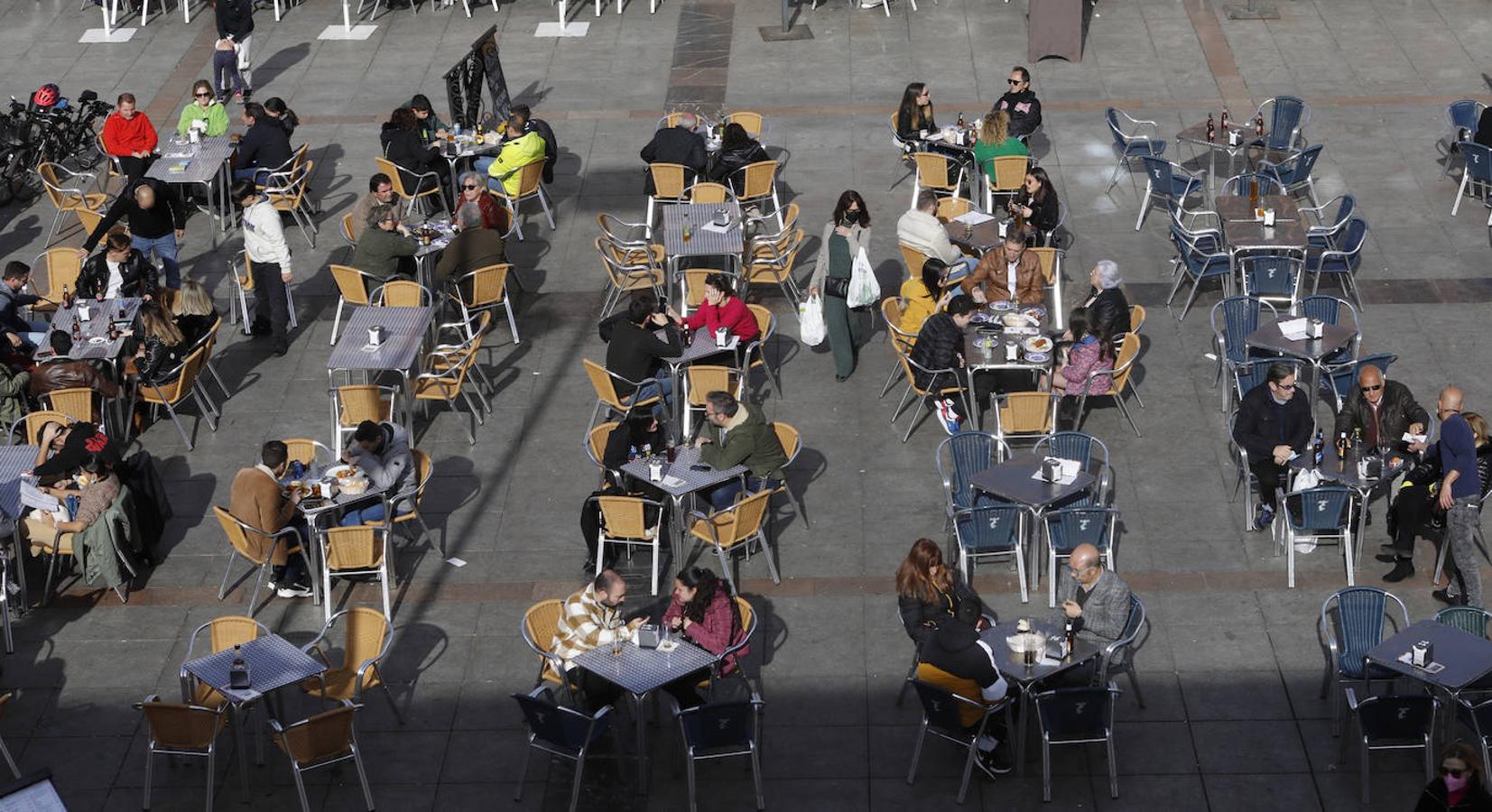 La plaza de la Corredera de Córdoba, en imágenes (I)