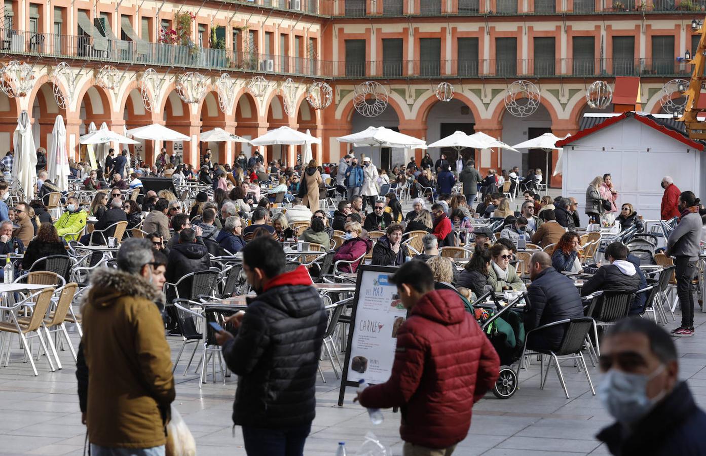 La plaza de la Corredera de Córdoba, en imágenes (I)