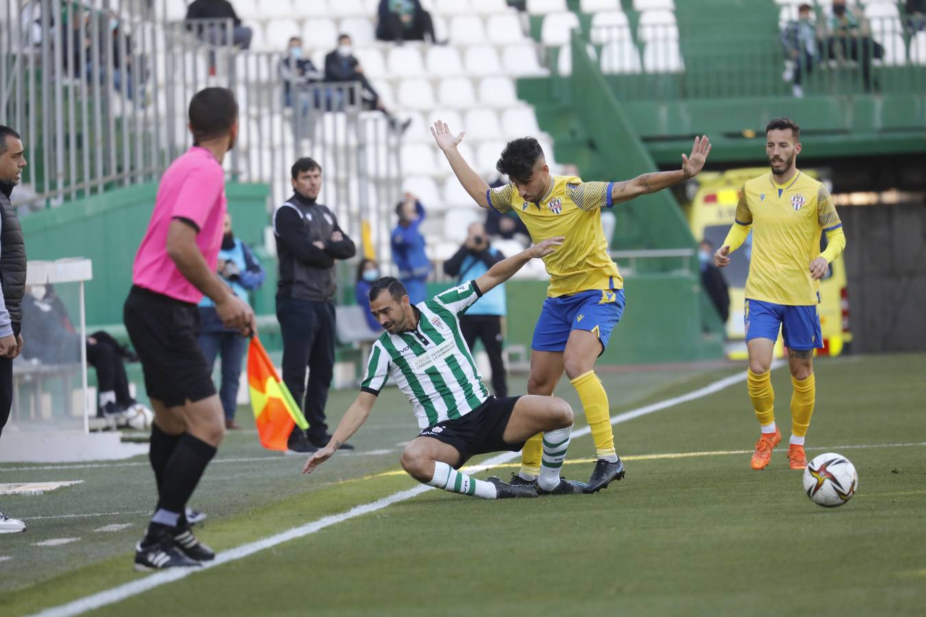 La victoria del Córdoba CF ante el Vélez CF (4-1), en imágenes