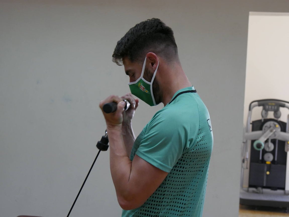 Las mejores imágenes del segundo día de entrenamiento del Córdoba en Baréin