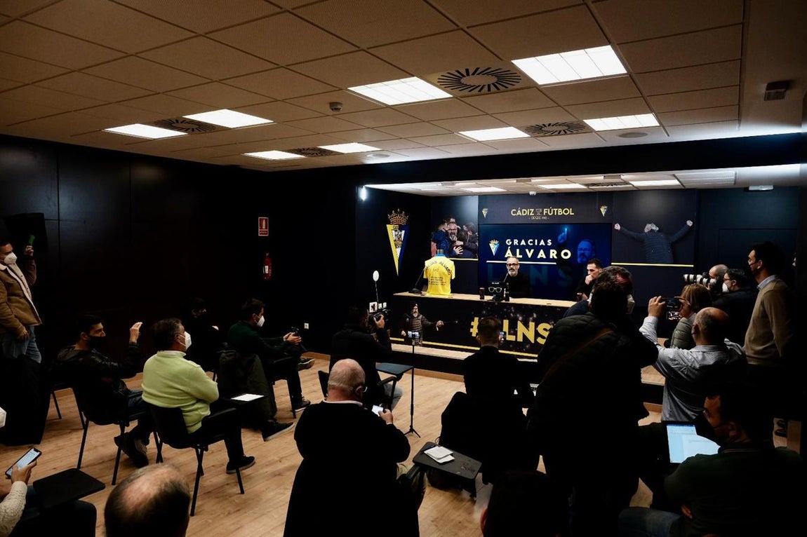 FOTOS: La despedida de Álvaro Cervera del Cádiz