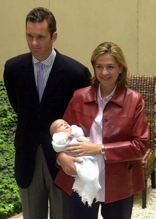 La Infanta Cristina e Iñaki Urdangarín: una historia de amor, en imágenes