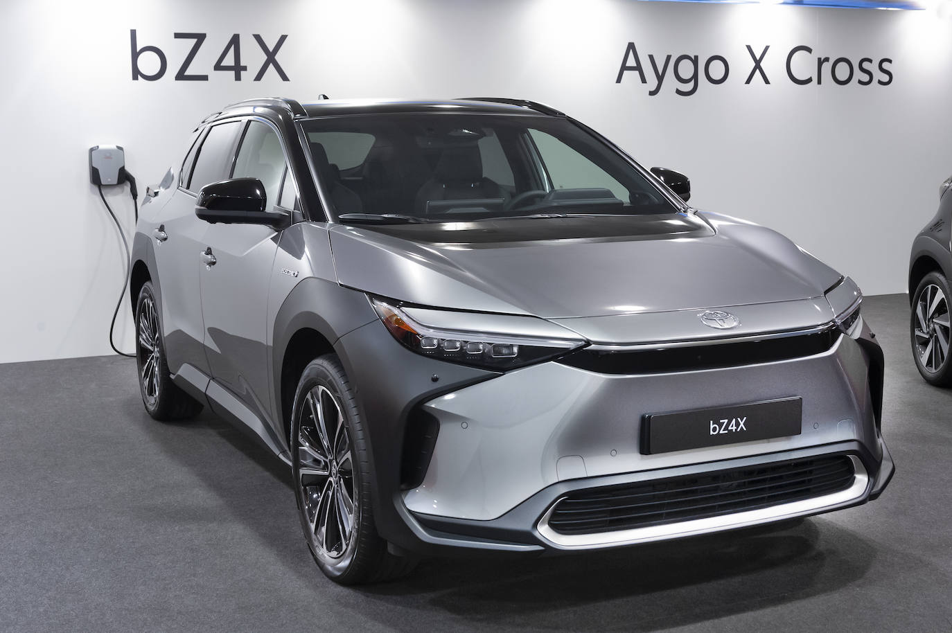 bZ4X, Aygo X Cross y GR86: la nueva familia Toyota