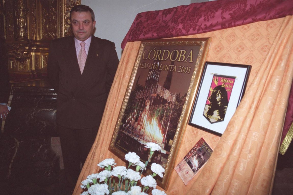 En imágenes, un paseo por los carteles de la Semana Santa de Córdoba