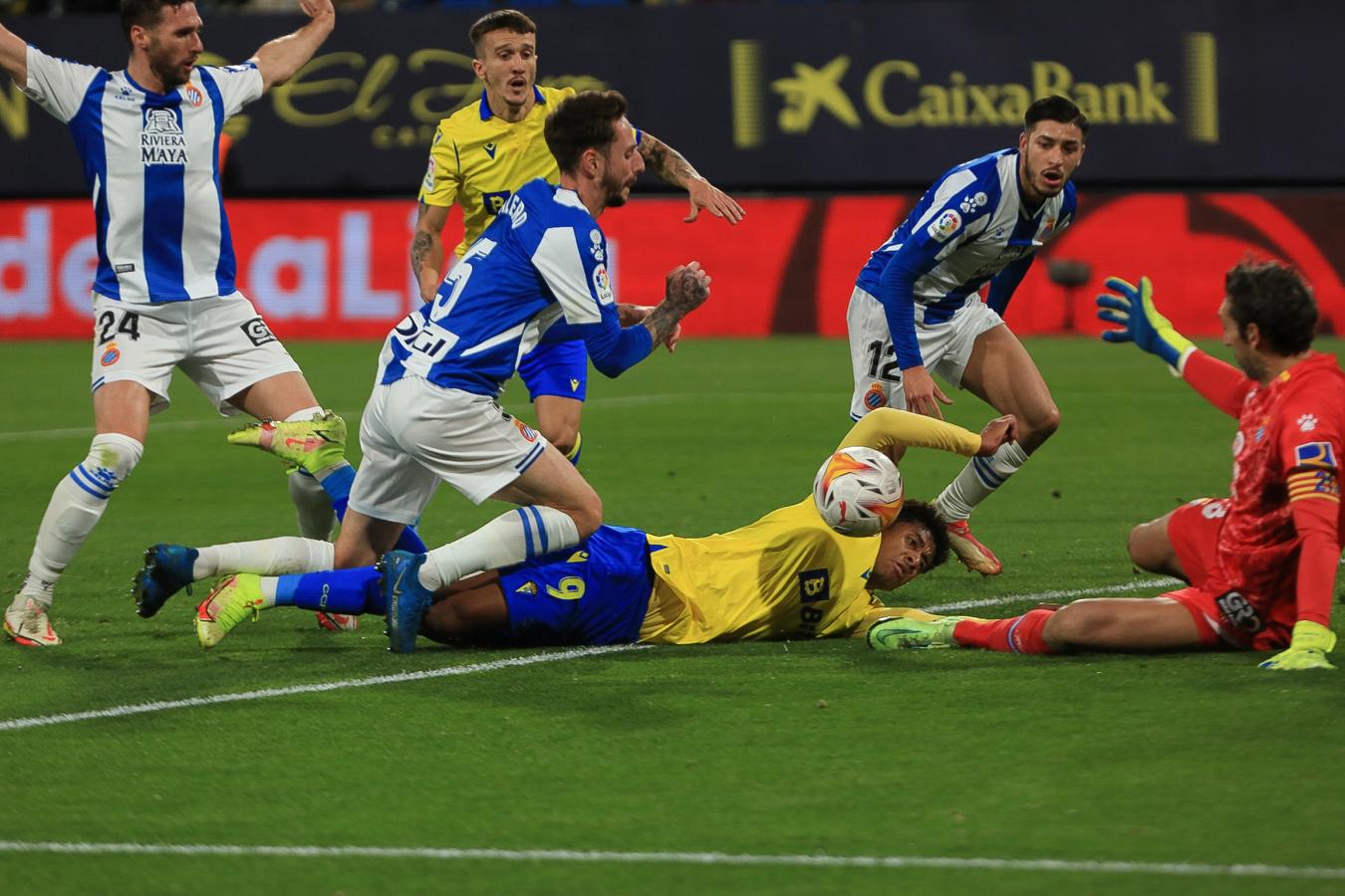 FOTOS: El Cádiz - Espanyol, en imágenes